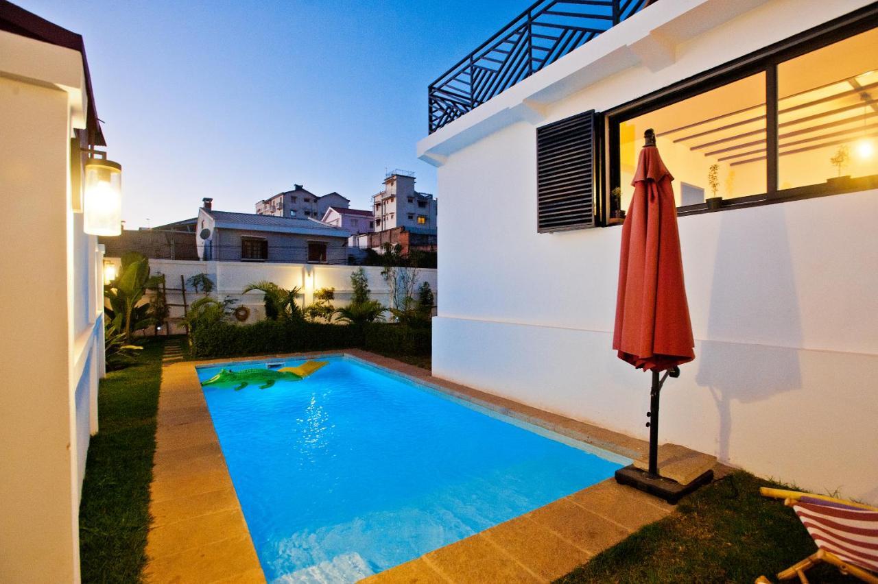 Joyau secret # Jardin # Piscine # Bien-être # prox centre ville Tananarive Extérieur photo